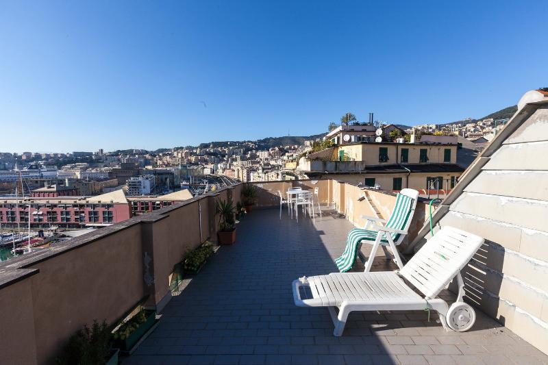 Sunflower Apartment With Private Terrace And Lift 제노바 외부 사진